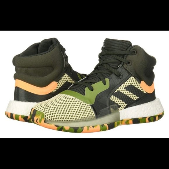 adidas Marquee Boost, Unisex Kids’ Marquee Boost - Picture 1 of 4